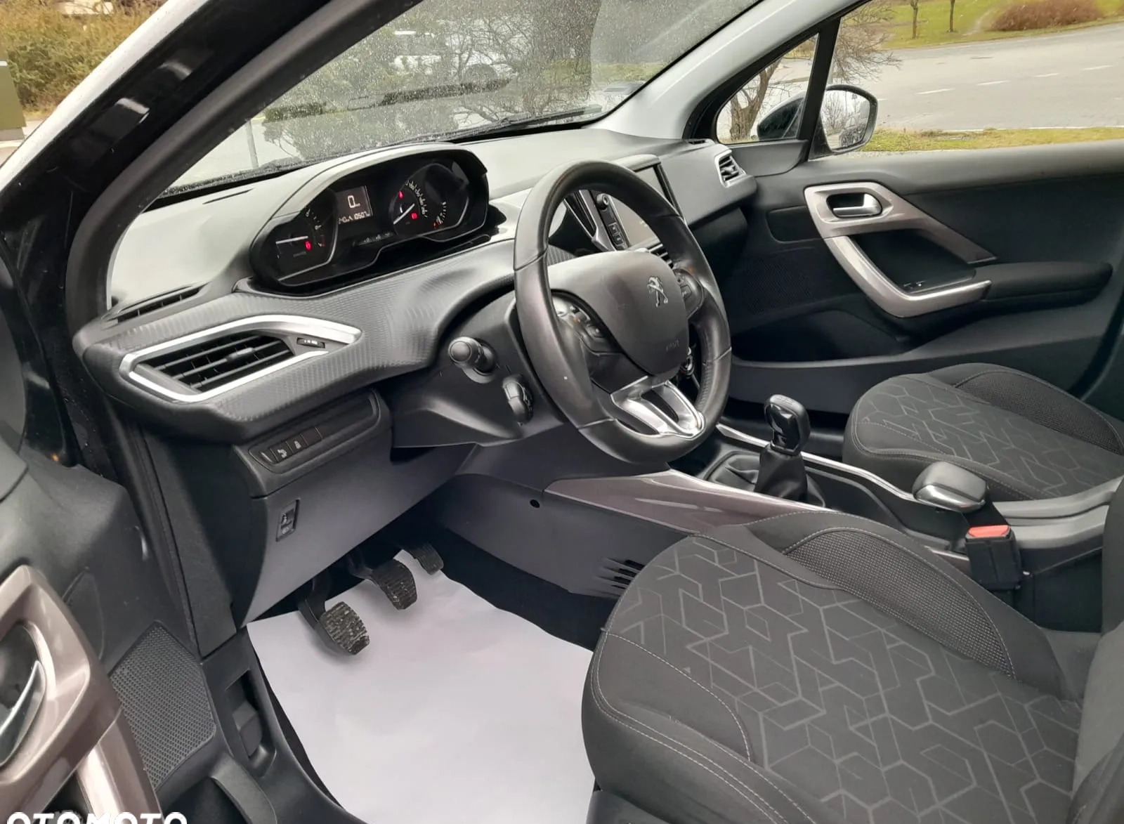 Peugeot 2008 cena 33700 przebieg: 96000, rok produkcji 2016 z Opoczno małe 106